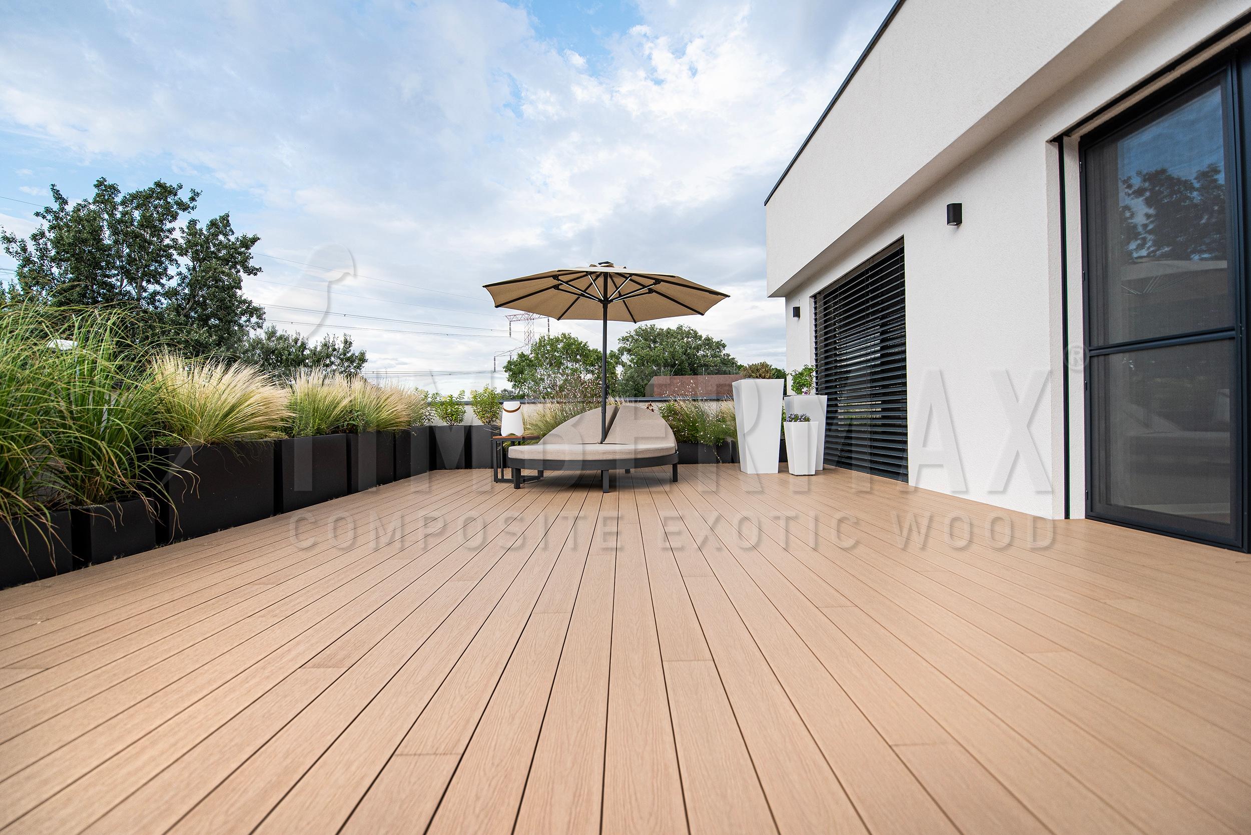 terrace boards near the relaxation area with a deck chair on the roof terrace