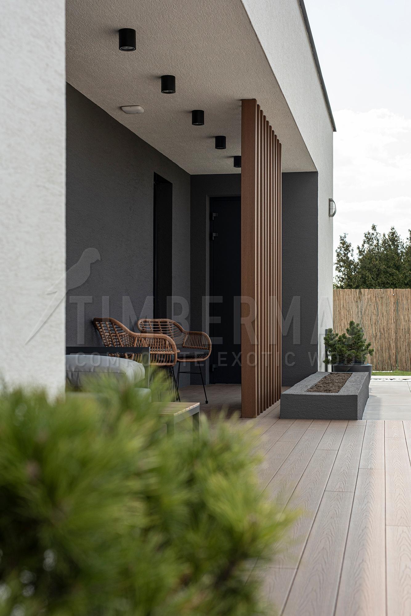 wpc boards for the terrace at the entrance of the house