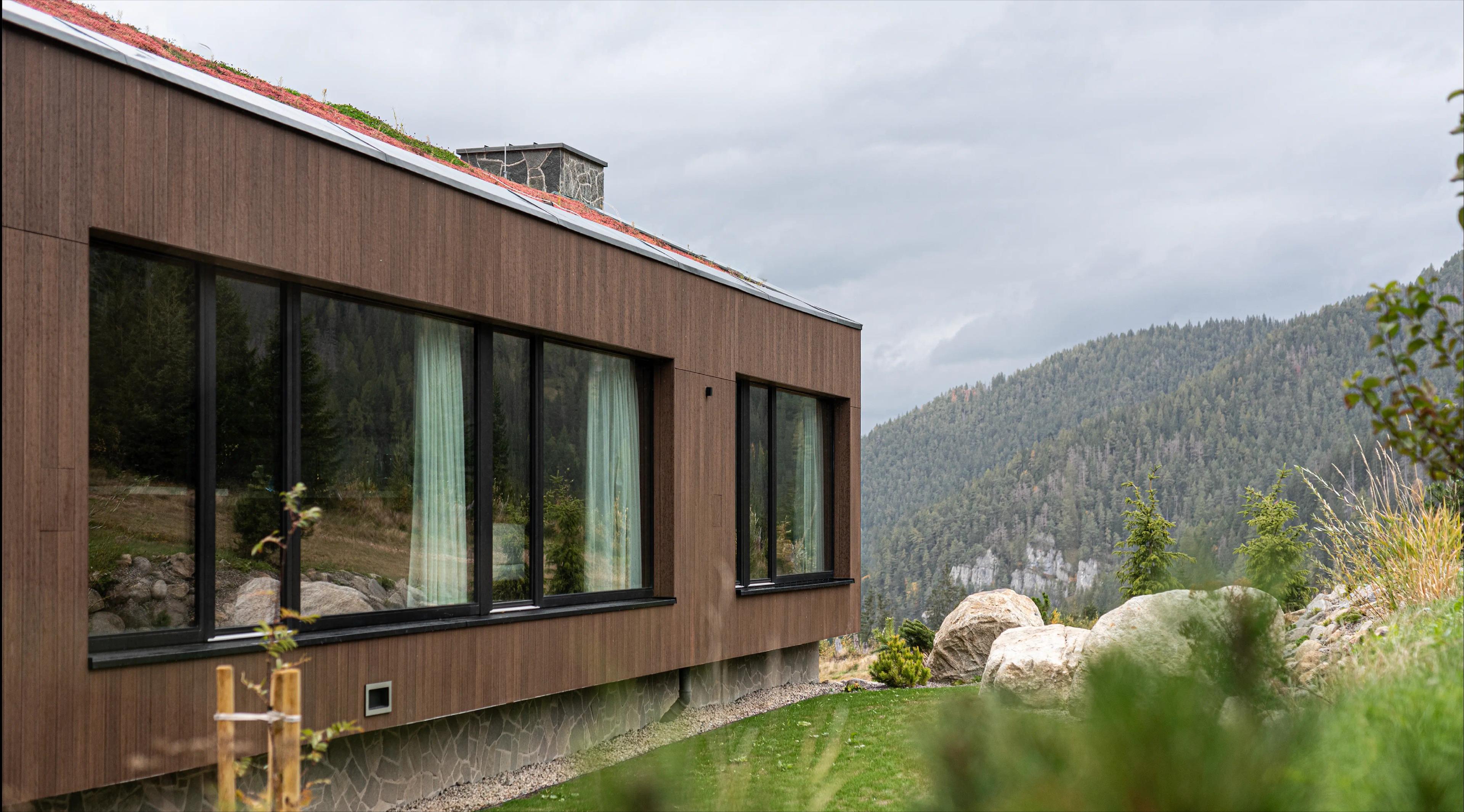 Odvetraná kompozitná fasáda Timbermax – detail vlastnosti 4